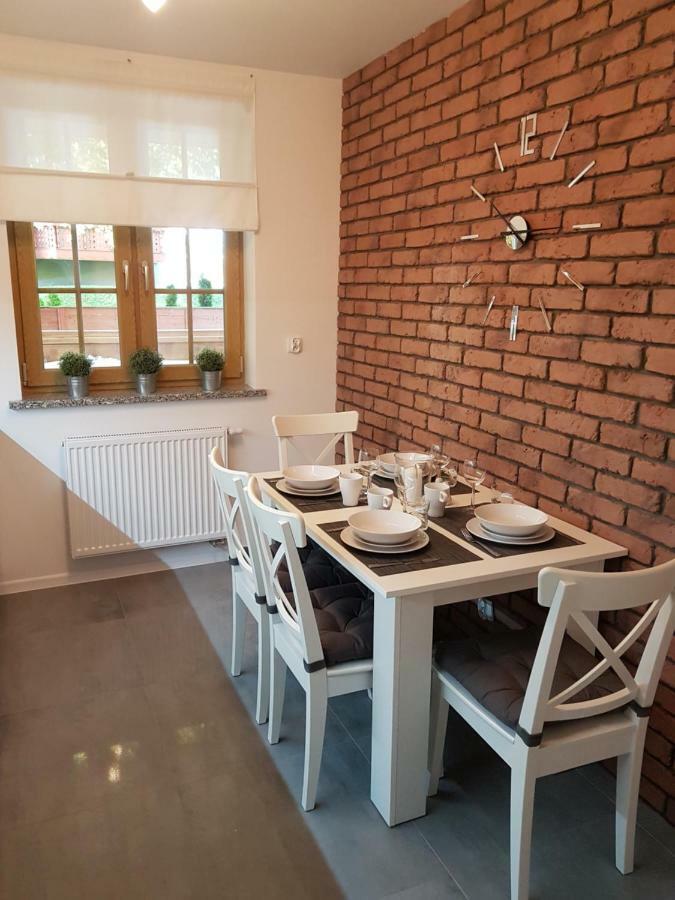 Na Podgorzu 6 Apartment ชกลาร์สกา ปอเรมบา ภายนอก รูปภาพ
