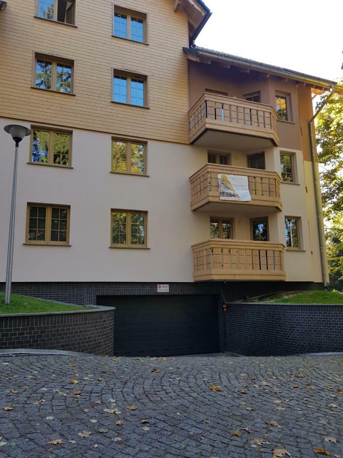 Na Podgorzu 6 Apartment ชกลาร์สกา ปอเรมบา ภายนอก รูปภาพ